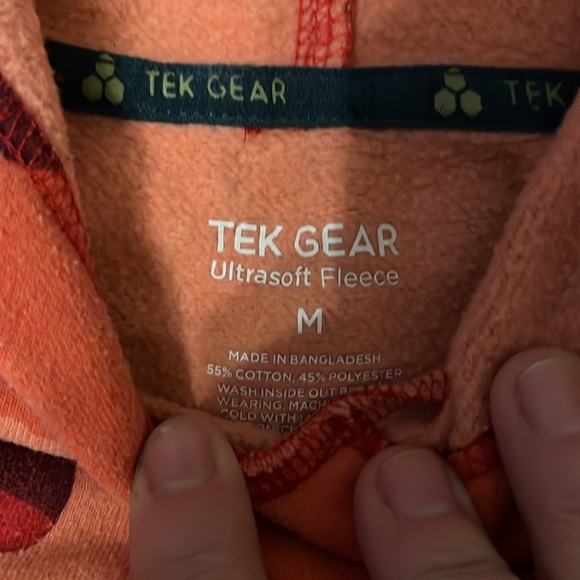 Tell gear boys medium hoodie - Picture 2 of 3